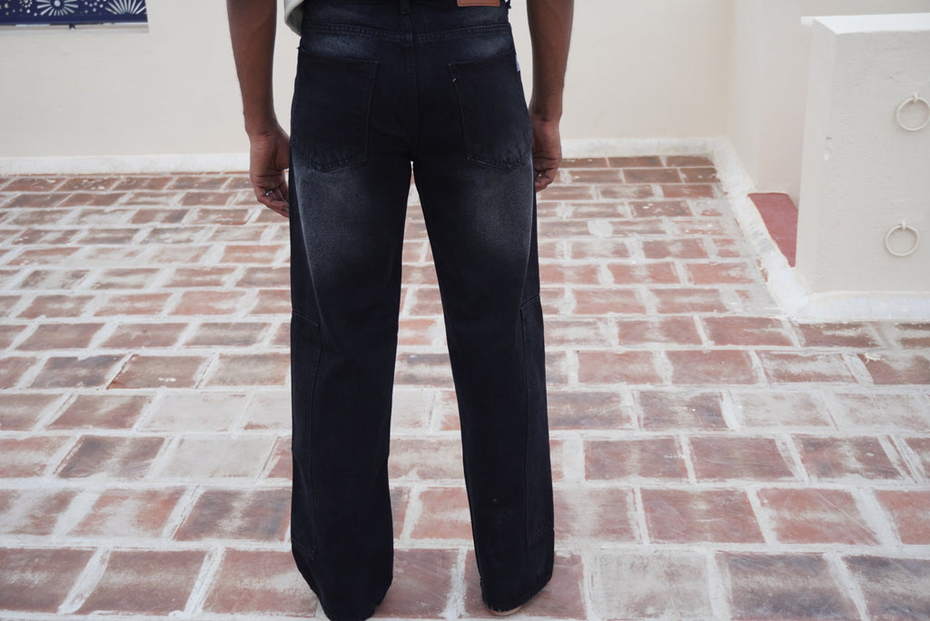 Staight fit Jeans (Black)